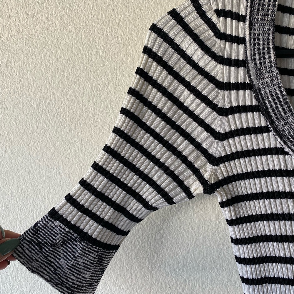 Cache Ribbed Top - Picture 3 of 4